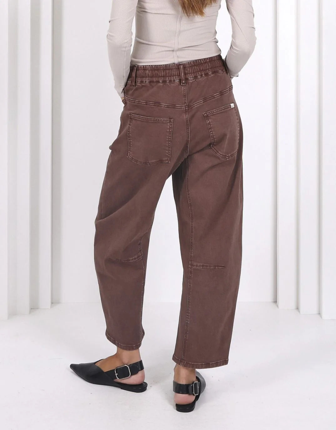 Monaco Jeans Leo Barrel Pants in Chocolate Brown