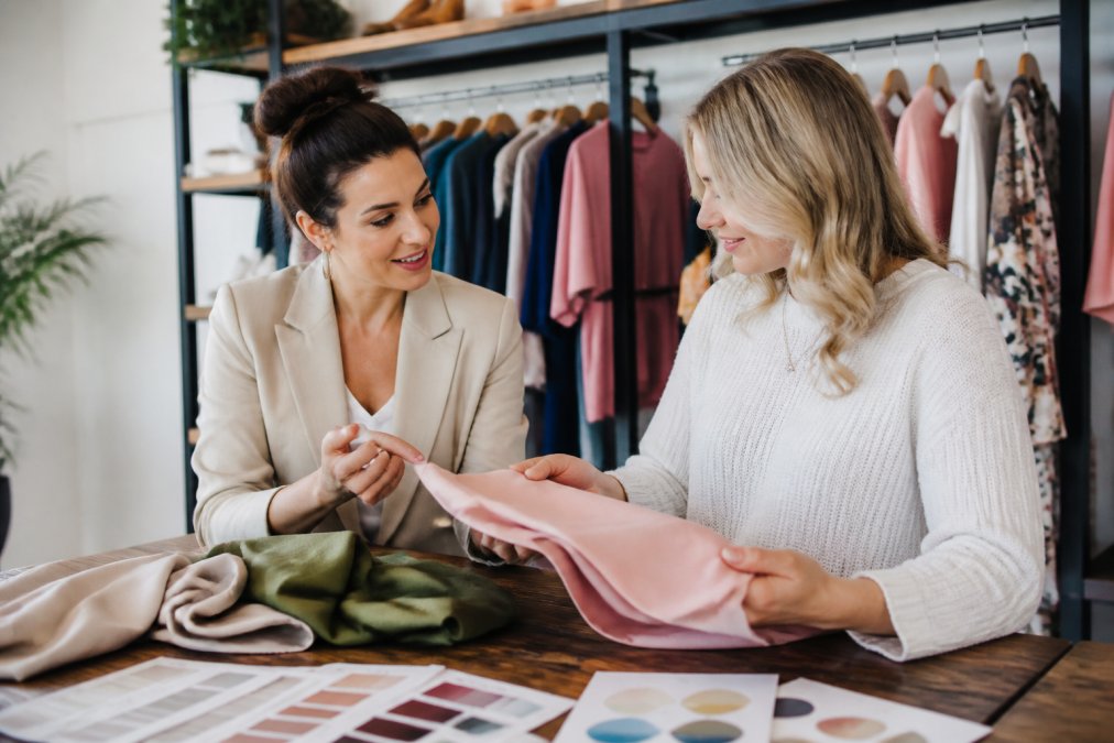 Expert Fashion Advice for Women: A Style Guide