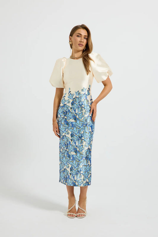 Pasduchas Lola Sleeve Midi Dress in Bluebell Floral