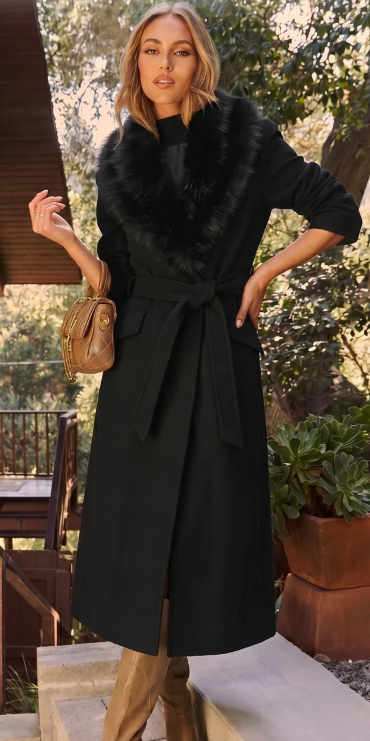 SMAIBULUN- Black Teddy Fur Coat with a detachable collar.