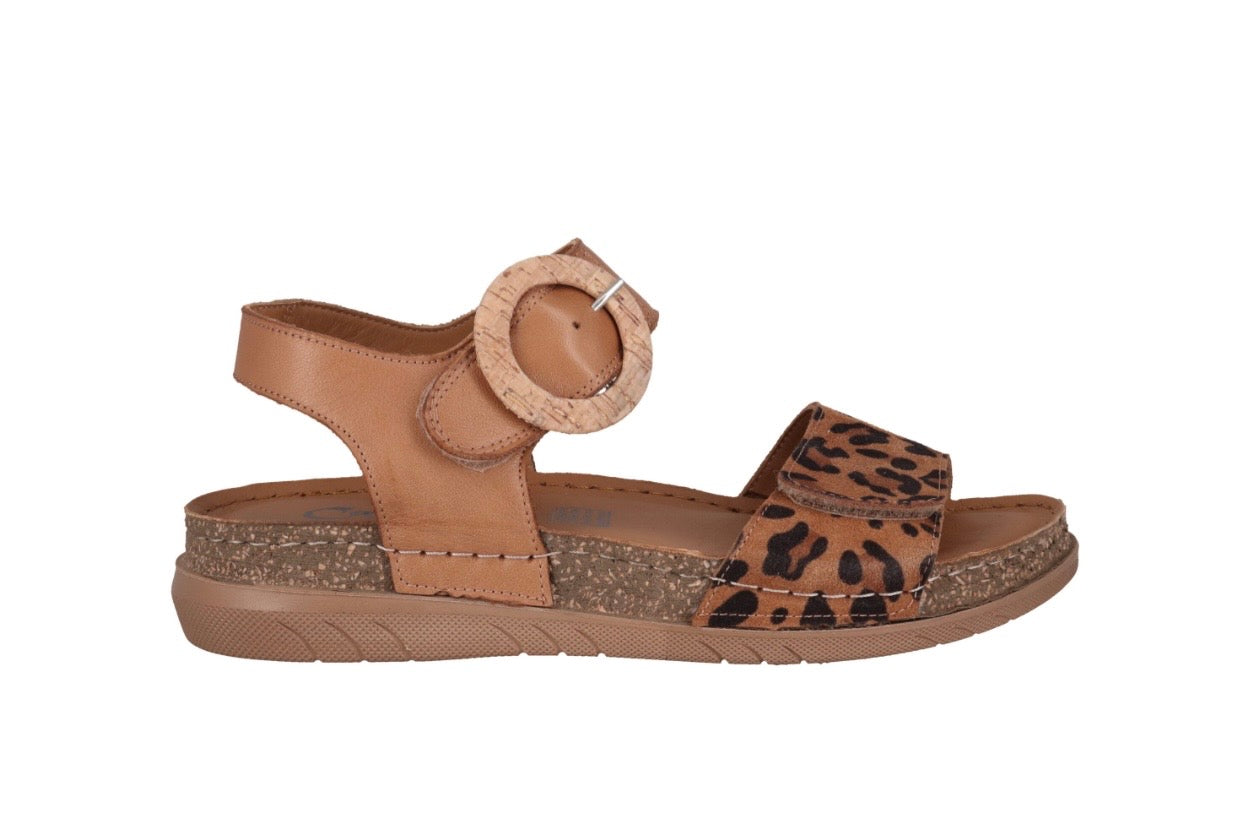 Cabello Active Carmen in Tan Leopard