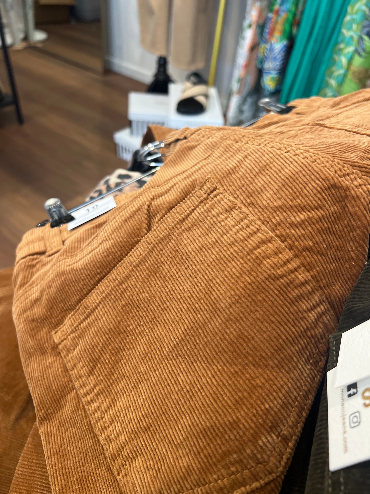 Monaco Barrel Leo Jeans Multiple Colours