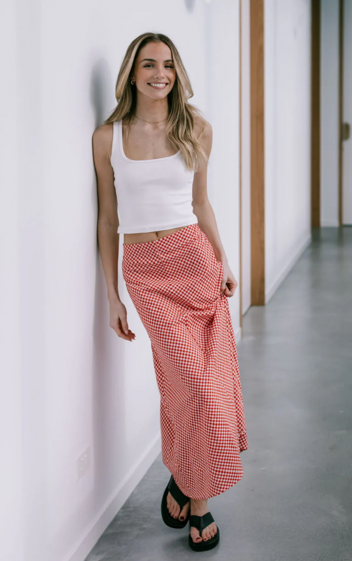 WHISKEY BAR GINGHAM SKIRT | RED check