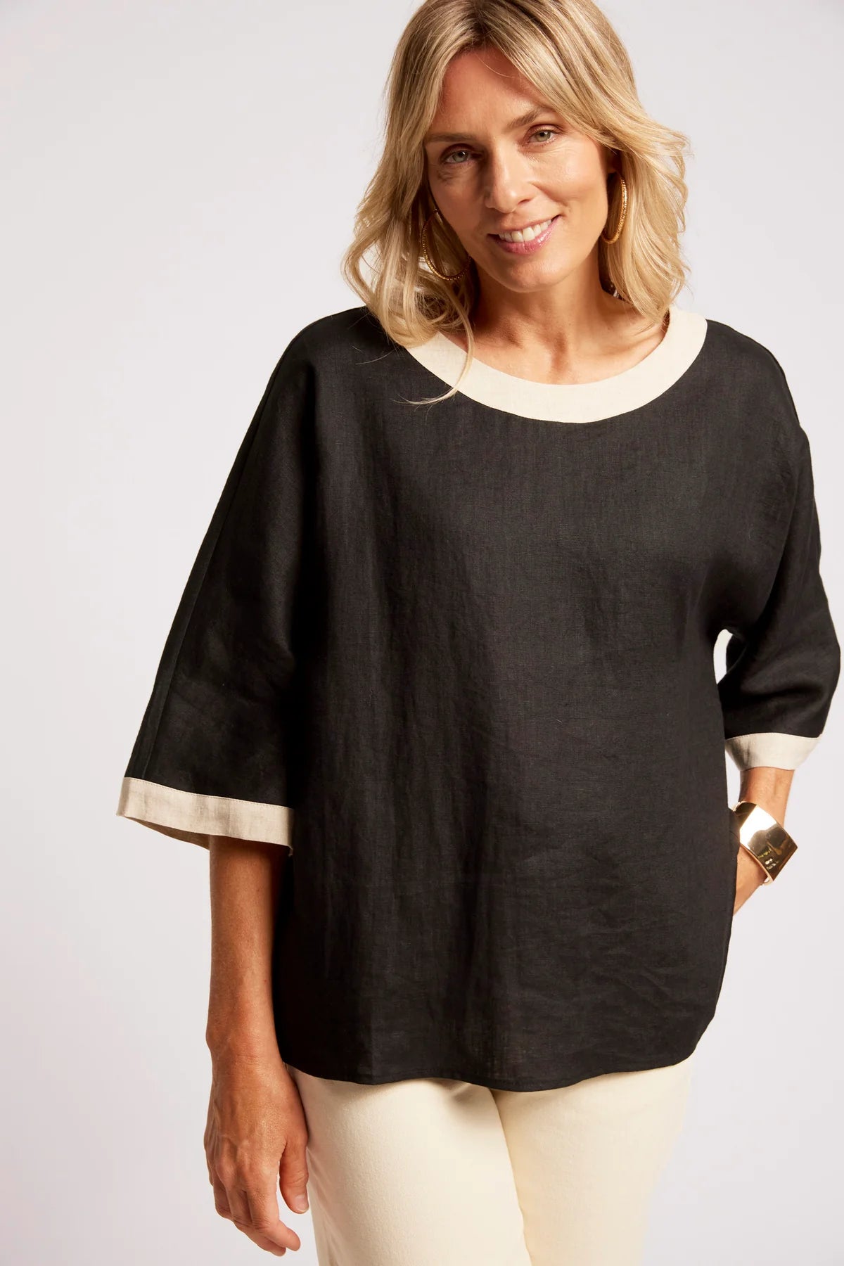 Eb + Eve Maris Relaxed Splice Top in Black & Tusk (ONE SIZE)