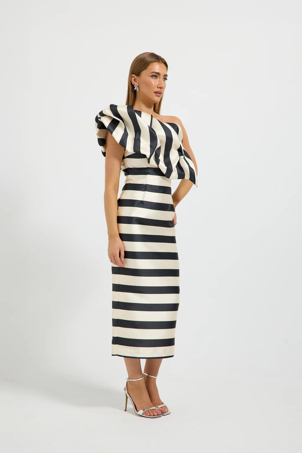 Pasduchas Valerie Shoulder Midi in Black & Cream
