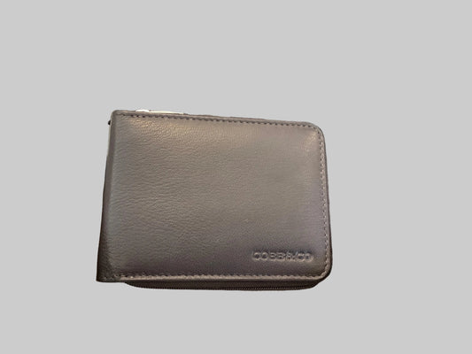 Cobb & Co Genuine Leather zip around Choc wallet