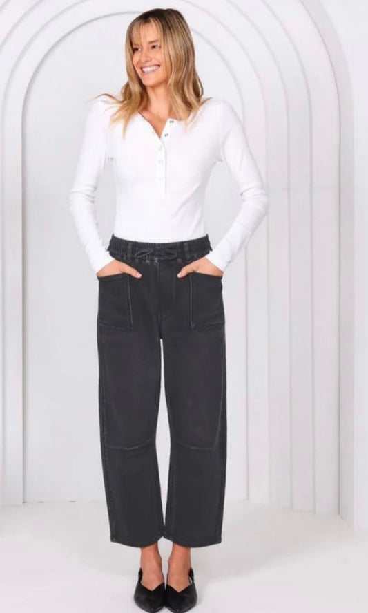 Monaco Barrel Leo Jeans-Black