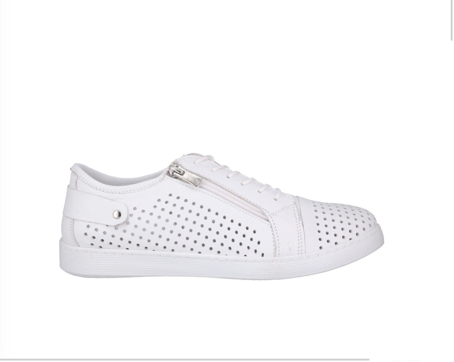 Cabello White Sneakers EG17