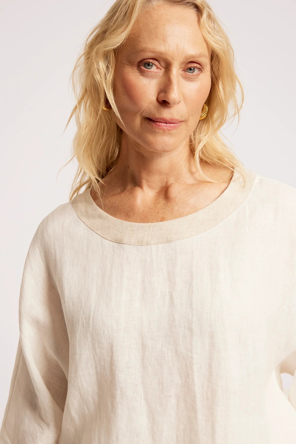 Eb + Eve Maris Relaxed Splice Top in White & Tusk (ONE SIZE)