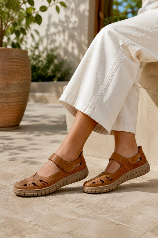 Cabello Rise Mary Jane Leather Flats