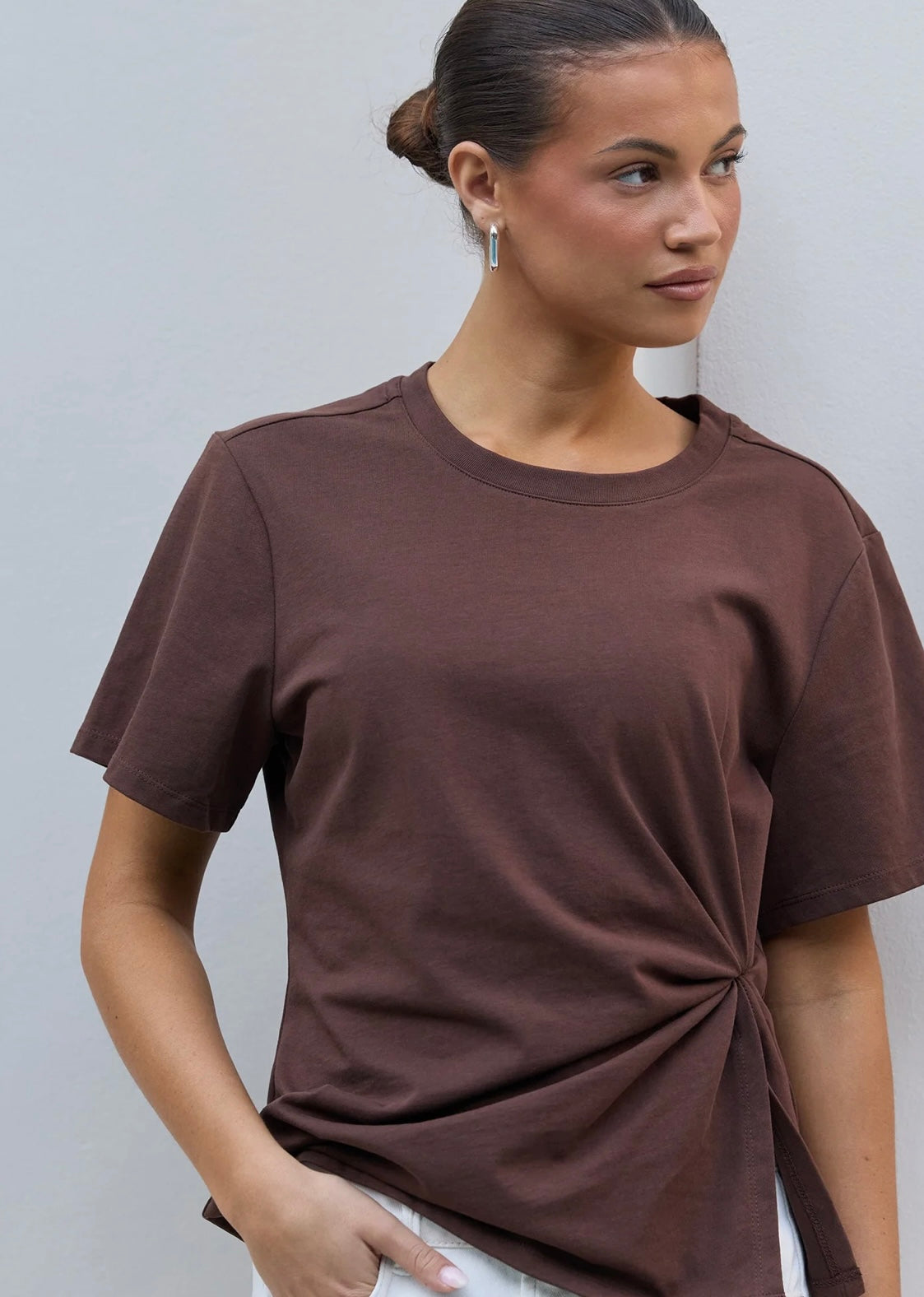 Ivy + Jack Split Detail Tee Chocolate