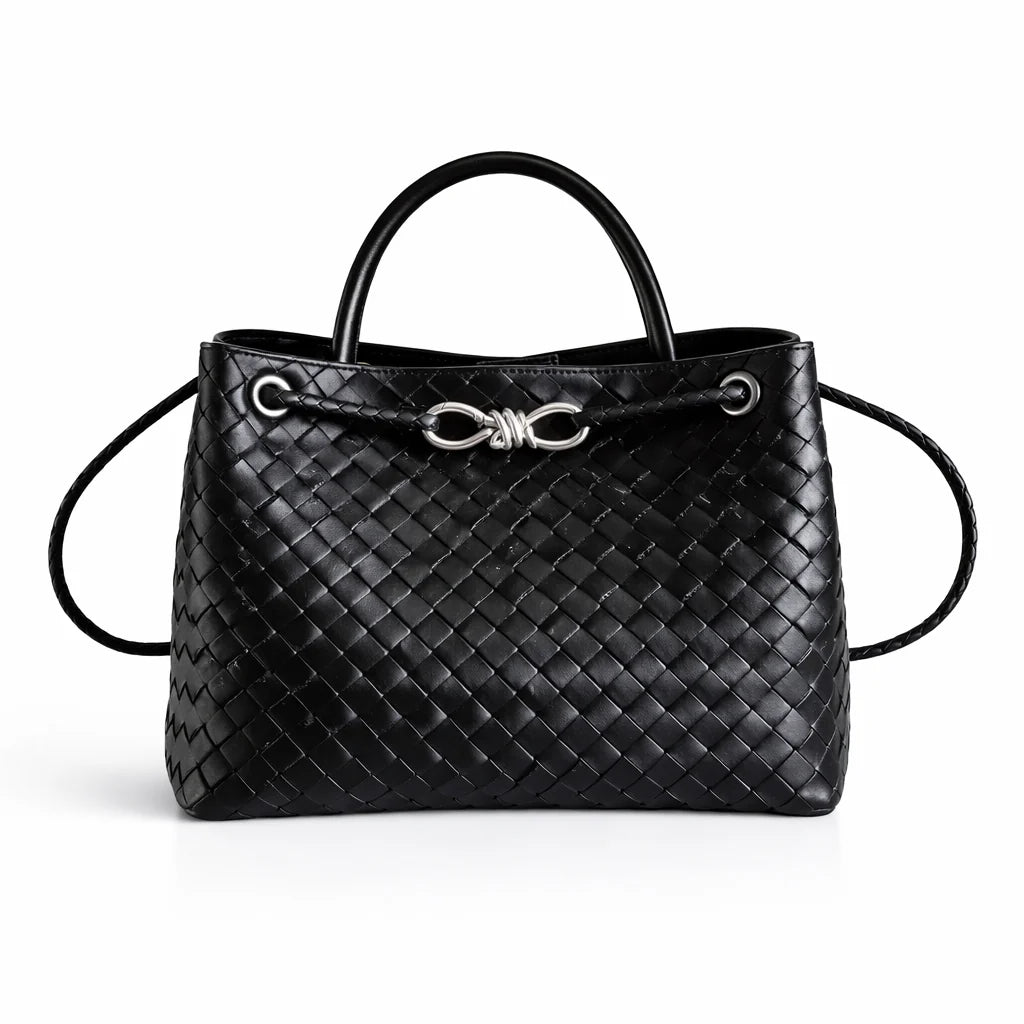 L'ORA D'ORO
PL Black Leather *Silver Hardware*