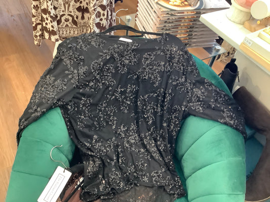The Italian Closet Mesh Sequin