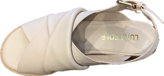 Luna Sole Petuna Cameo Leather