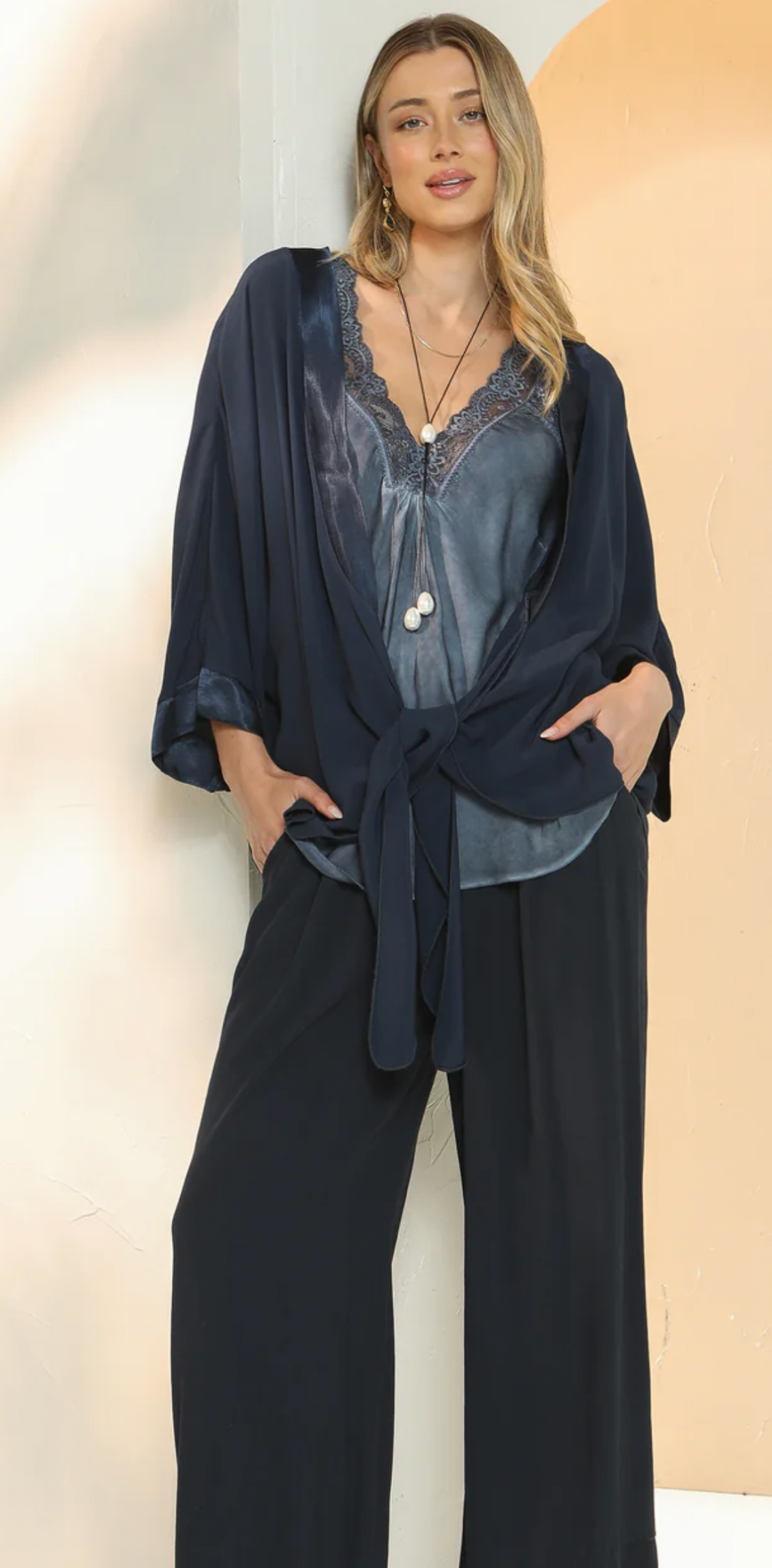 Elizabeth Scott Satin Trim Kimono