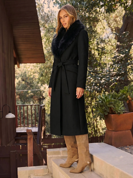 SMAIBULUN Black Teddy Fur Coat with a Detachable Collar