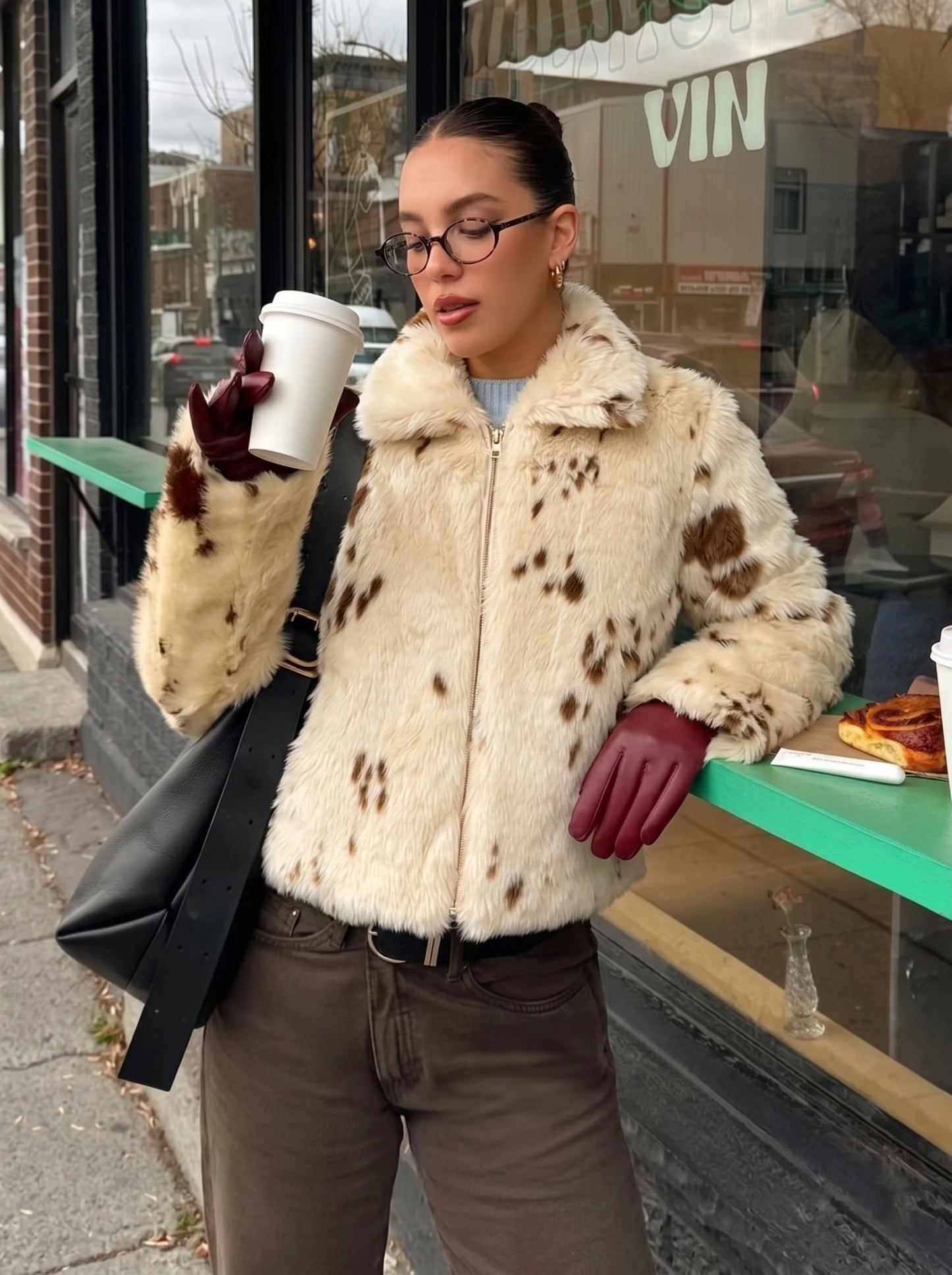 SMAIBULUN Milky Print Fur Cropped Jacket