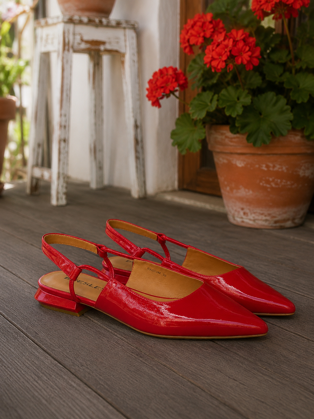 BRESLEY Radium Red Patent
