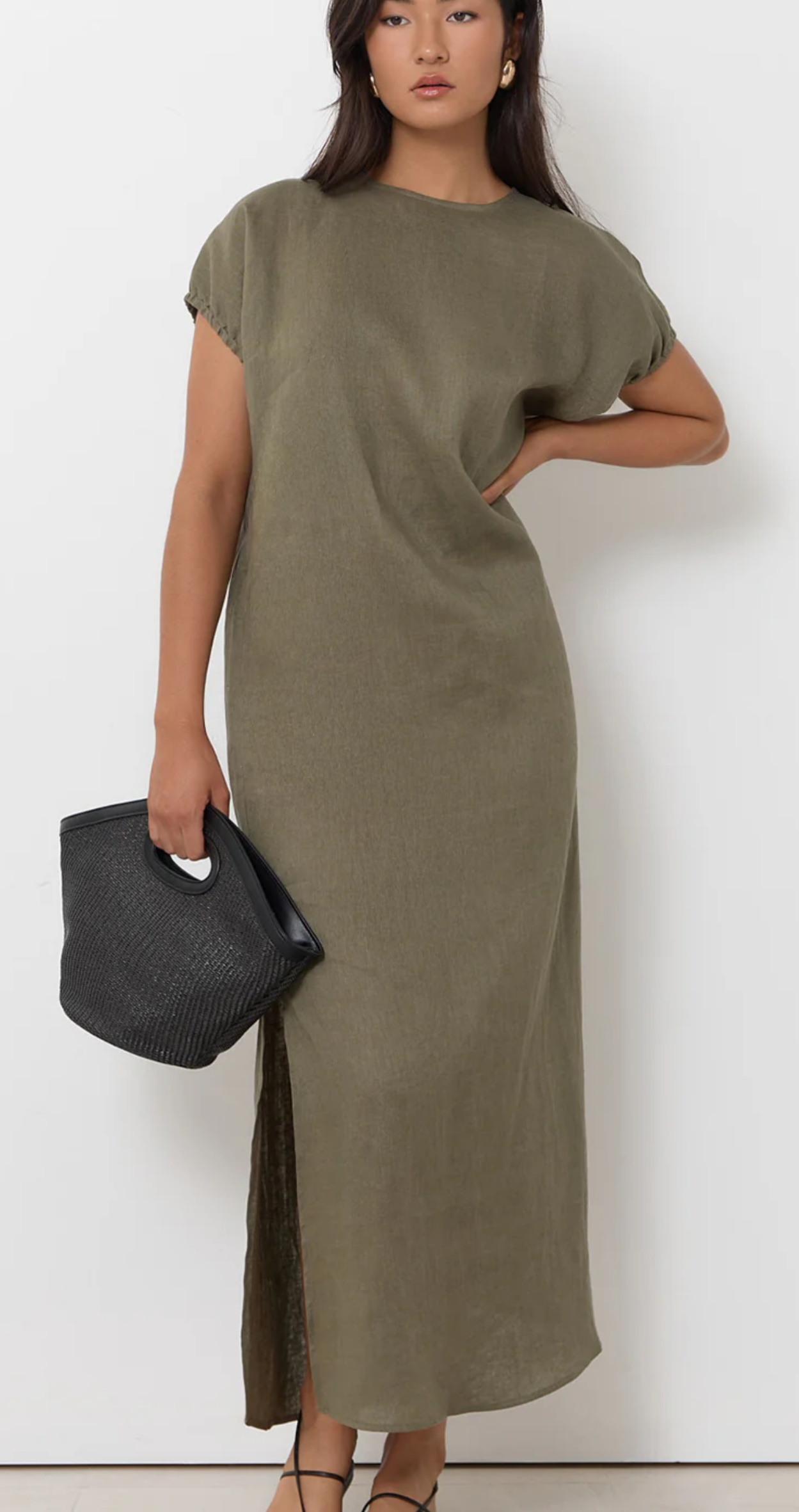 Adorne Skye Woven Small Bag in Black
