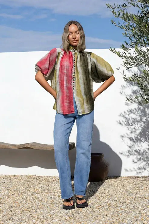 JATEA top red green and ivory